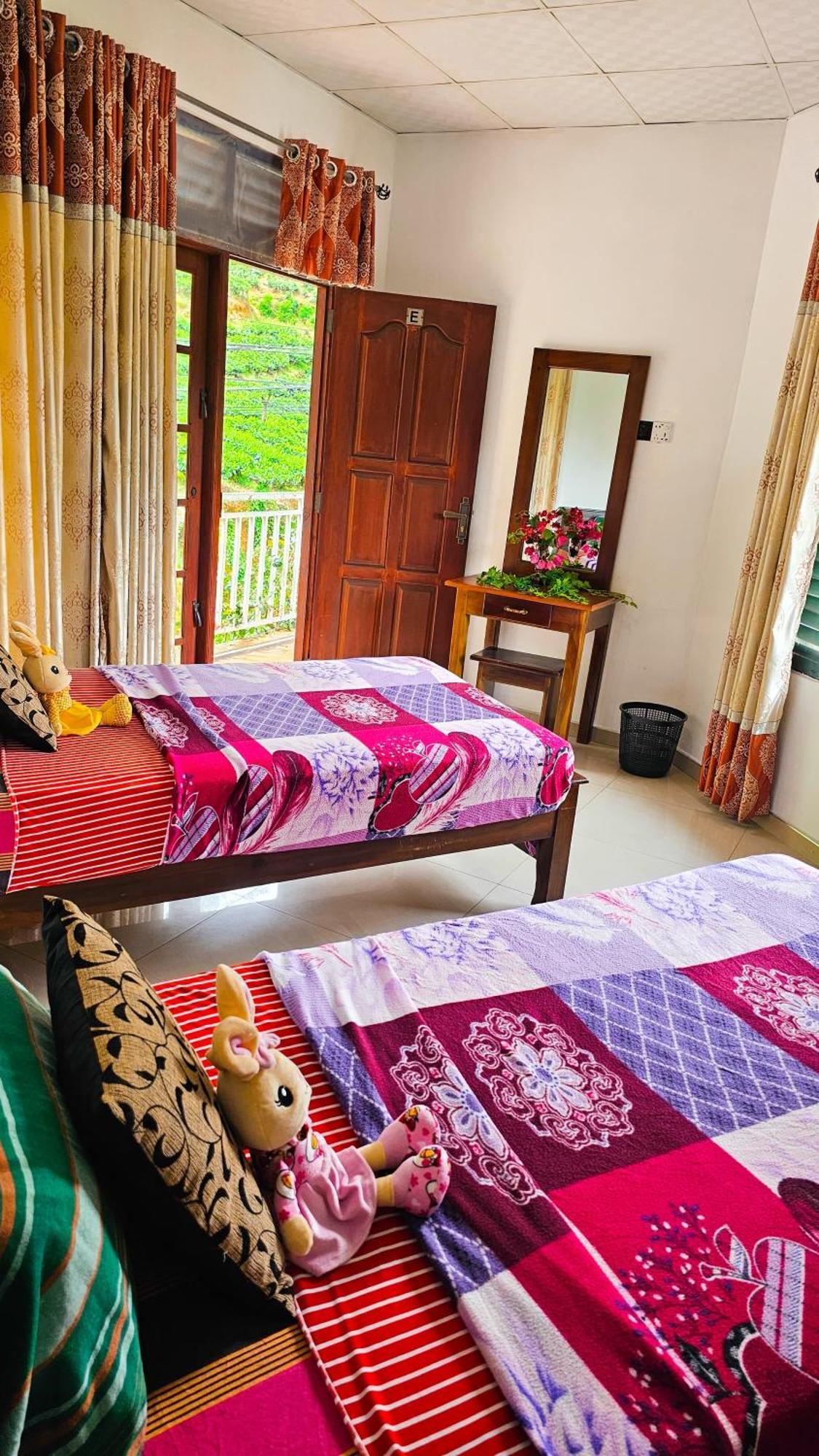 Adams Peak Grand Otel Nallathanniya Dış mekan fotoğraf
