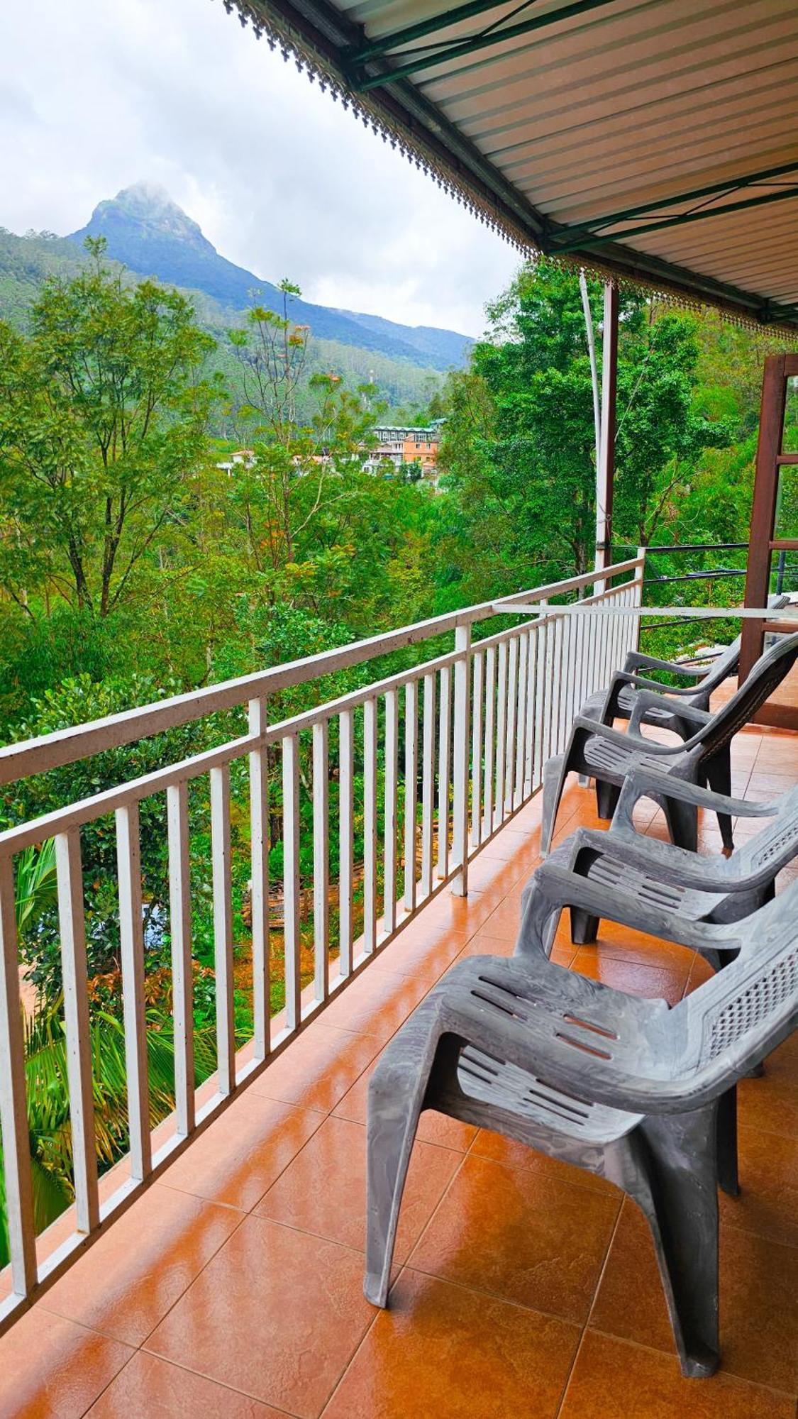 Adams Peak Grand Otel Nallathanniya Dış mekan fotoğraf