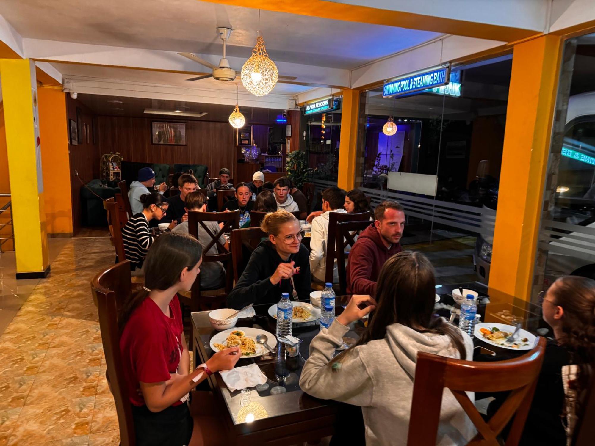 Adams Peak Grand Otel Nallathanniya Dış mekan fotoğraf